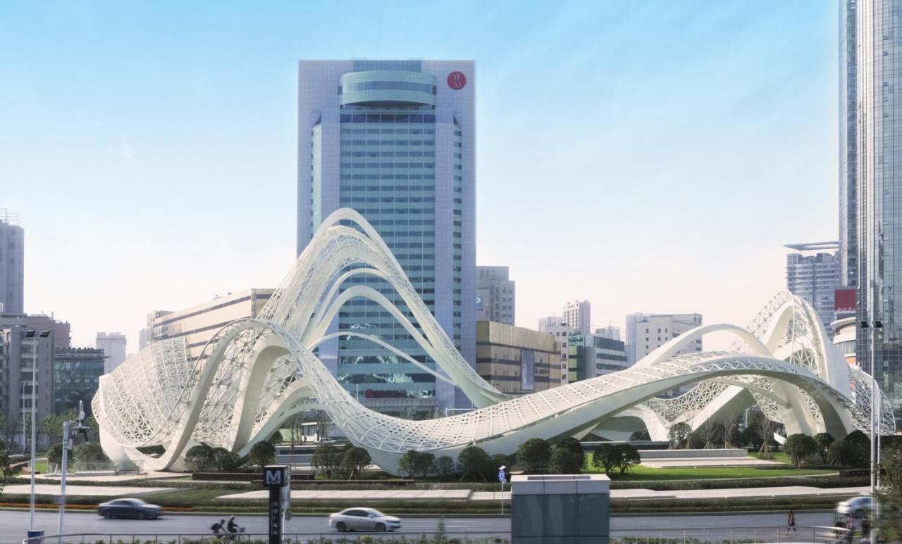 Ramada Plaza Optics Valley Hotel Wuhan  Exterior foto